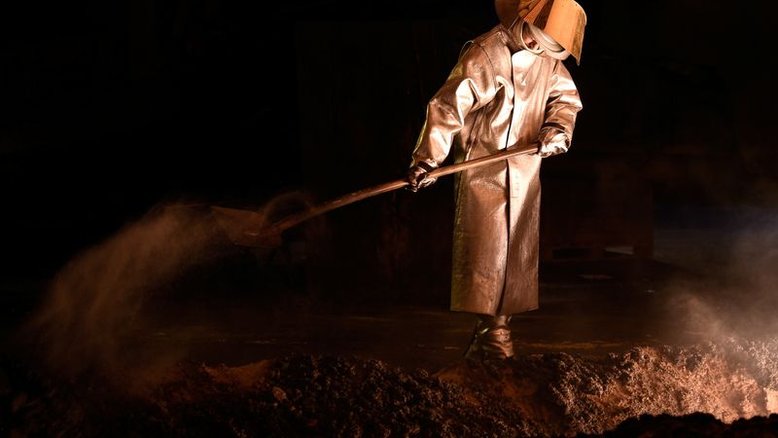 Crescimento da indústria da zona do euro desacelera em março, mostra PMI