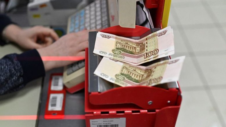Inflação russa acelera para 7,61% em março sobre mês anterior, maior taxa desde 1999