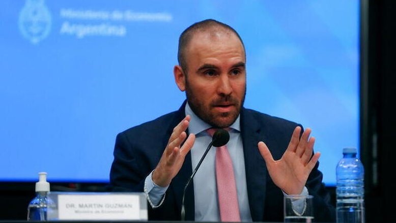Inflação da Argentina vai superar 6% em março, diz ministro da Economia