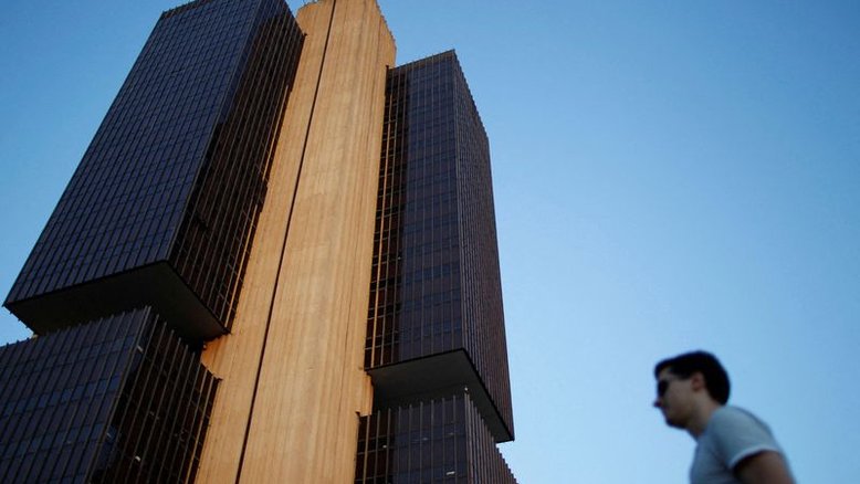 BC adia nova rodada de consultas sobre valores esquecidos em bancos