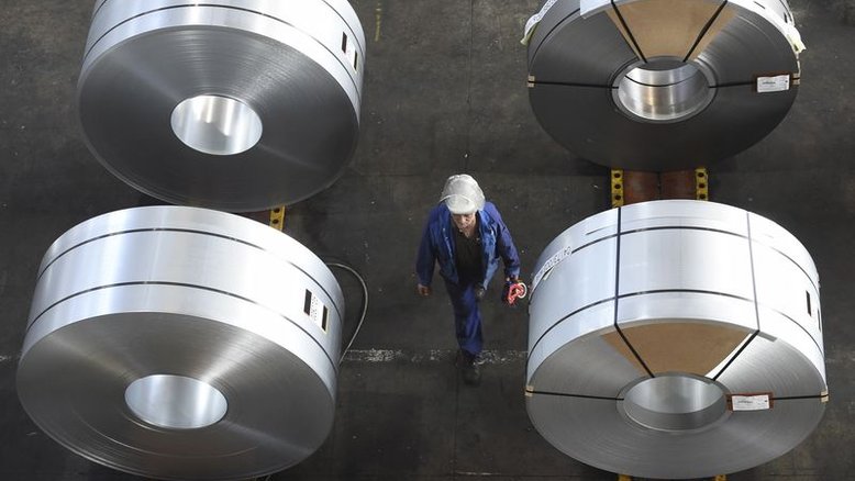 Produção industrial alemã cai mais do que o esperado em março