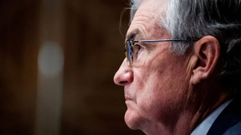 Fed "continuará insistindo" em alta de juros até queda da inflação ficar clara, diz Powell