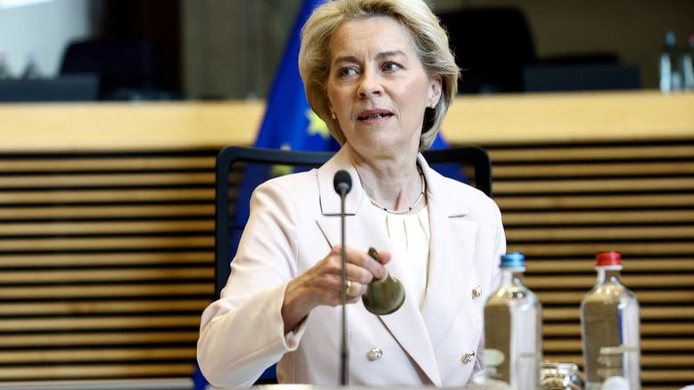 UE planeja investimento de 300 bi de euros para abandonar combustíveis fósseis da Rússia
