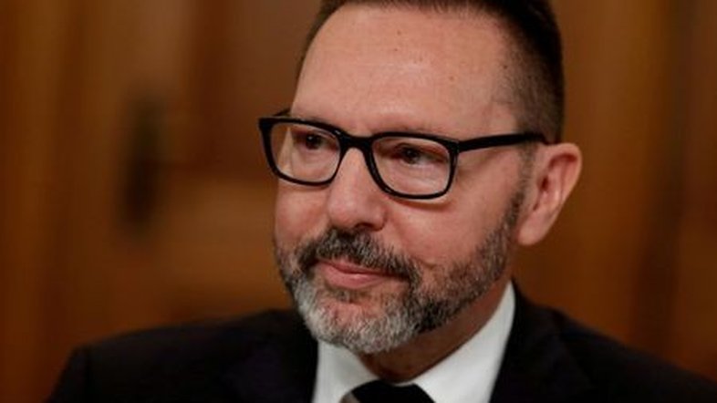 Stournaras diz que altas de juros do BCE devem ser mais graduais