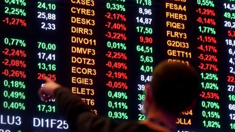 Ibovespa titubeia com pressão de Vale e Petrobras