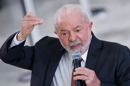 Presidente Luiz Inácio Lula da Silva fala em reunião com sindicalistas no Palácio do Planalto, em Brasília
