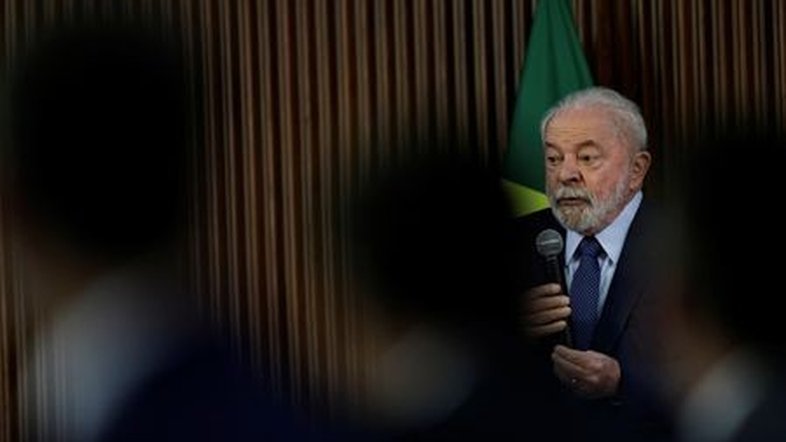 Governo estuda elevar isenção do IR para 2 salários mínimos em 2023