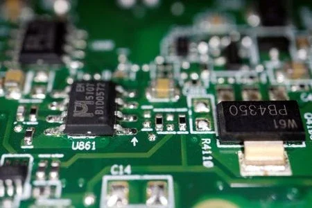 Biden exigirá que empresas de chips beneficiadas por subsídios repartam lucro excedente