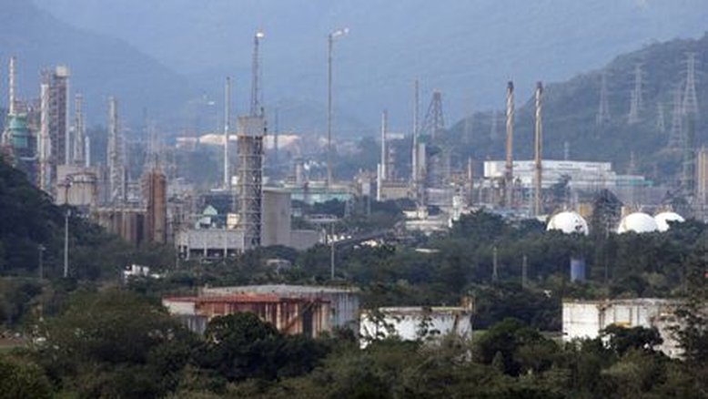 Refinarias privadas do Brasil apontam maiores custos e riscos por descasamento tributário
