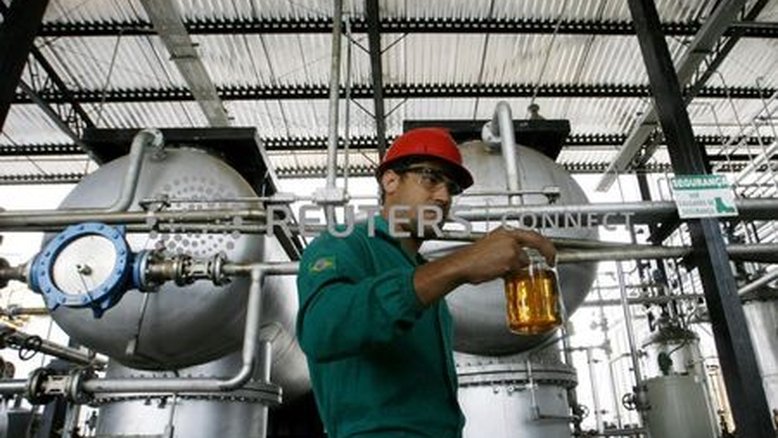 Setor de transportes e montadoras pedem "diesel verde" antes de definição sobre biodiesel