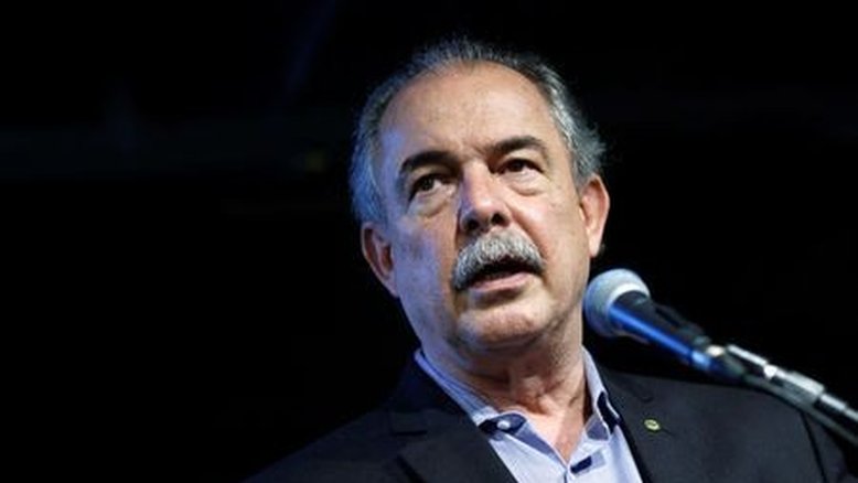 Mercadante garante que BNDES não será omisso no caso Americanas
