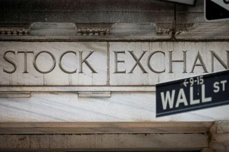 Wall Street fecha em forte queda com temores de contágio bancário