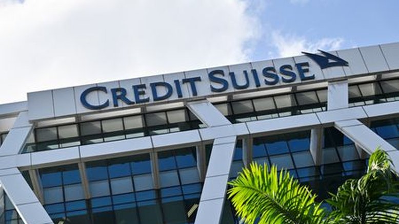 UBS negocia compra do Credit Suisse, diz Financial Times