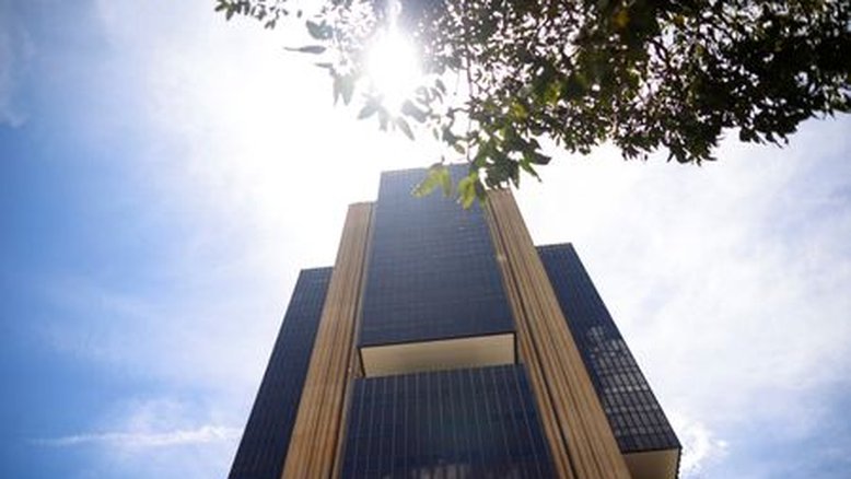 Mercado vê manutenção da Selic esta semana e faz pequenos ajustes em projeções