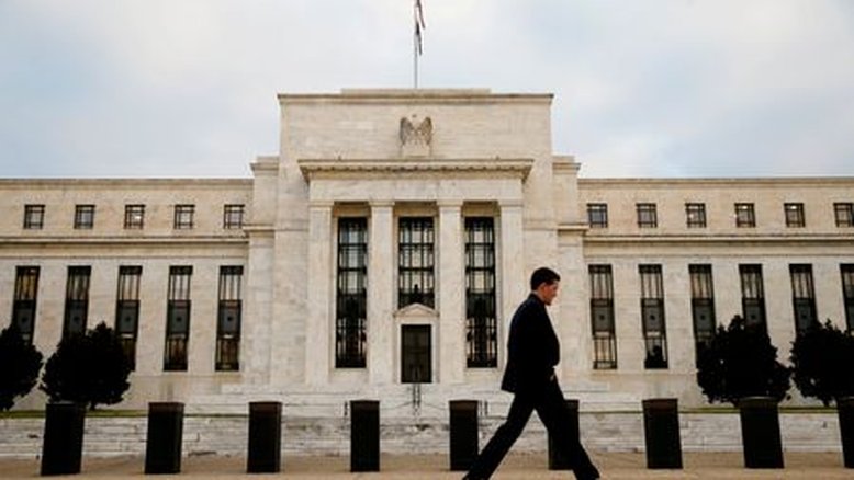 Taxas dos contratos futuros de juros caem no Brasil em sintonia com os Treasuries