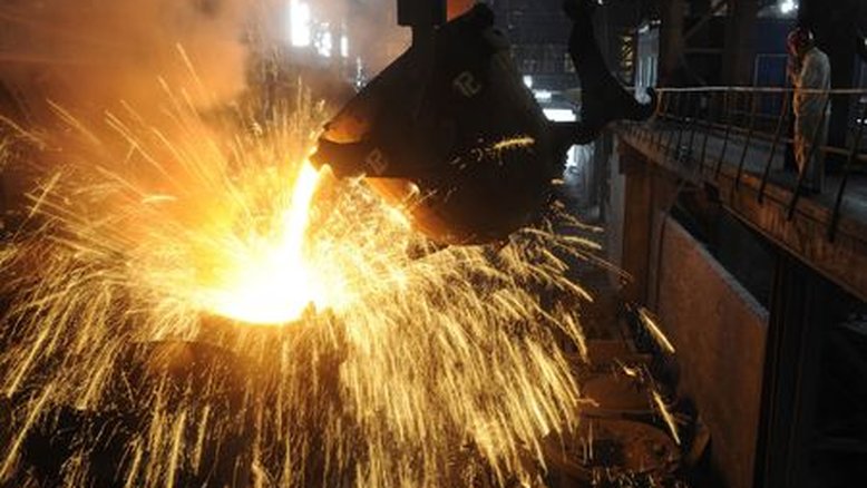 Minério de ferro fecha trimestre com ganhos em meio a otimismo com demanda da China