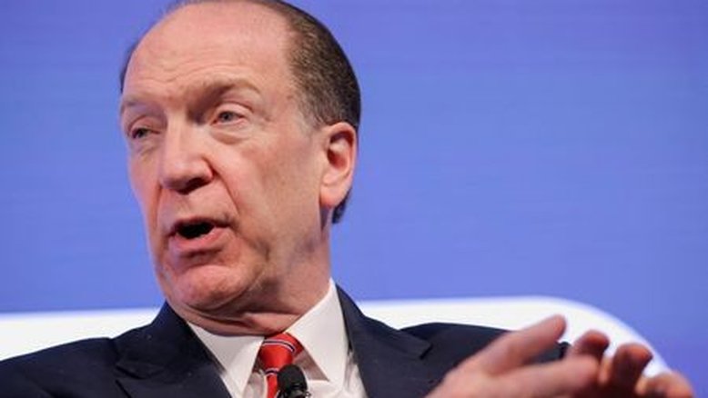 Chefe do Banco Mundial eleva previsão de crescimento global para 2023, de olho em dívida