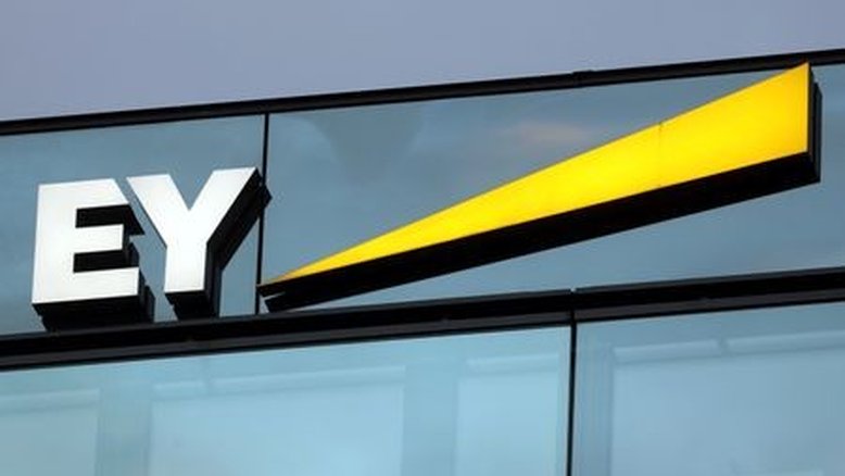 EY desiste de separar unidades de auditoria e consultoria