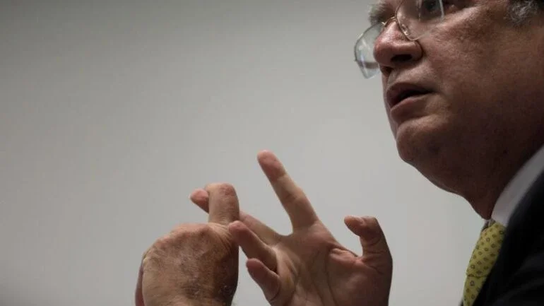 Gilmar Mendes suspende 3 ações da Lava Jato contra Arthur Lira por improbidade