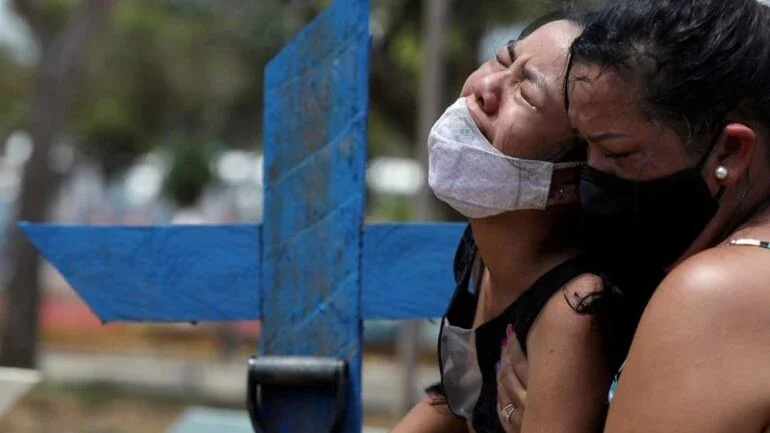 PGR denuncia governador do AM e mais 17 pessoas por crimes no enfrentamento à Covid