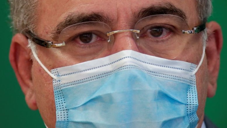 CORREÇÃO-Queiroga defende reforma do SUS e critica reajuste de planos de saúde na pandemia
