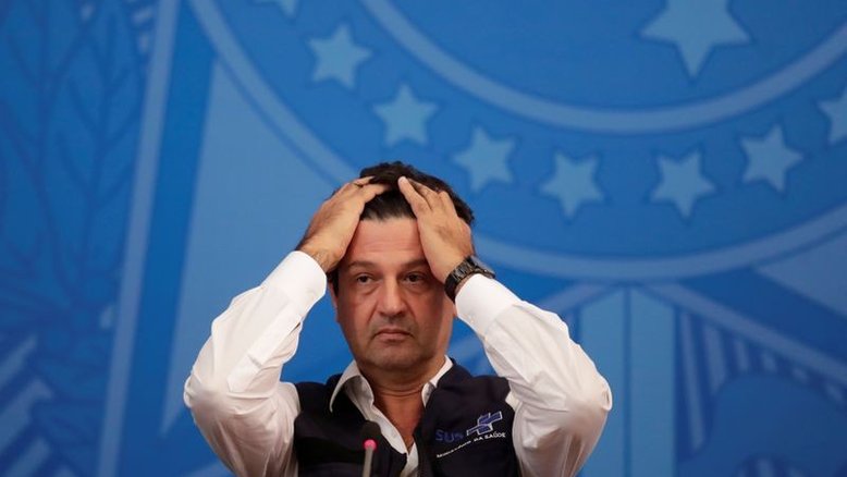 Mandetta diz que Bolsonaro tinha aconselhamento paralelo sobre pandemia
