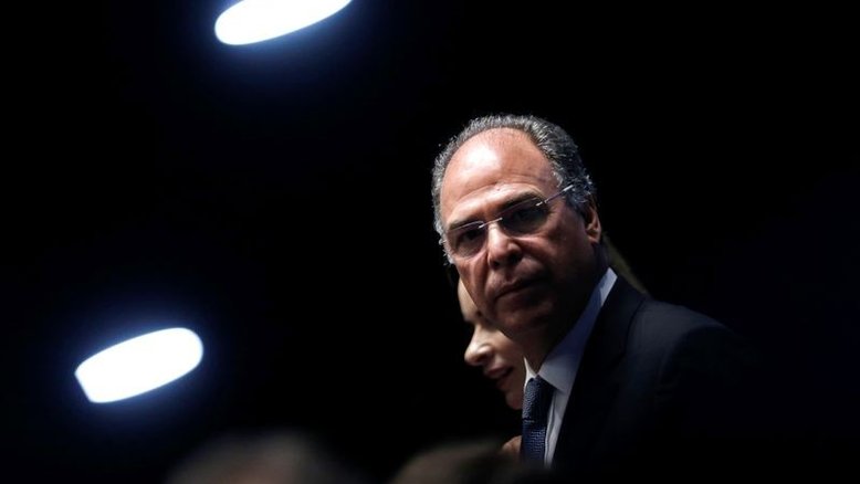 Líder do governo, Fernando Bezerra Coelho passa a integrar CPI da Covid