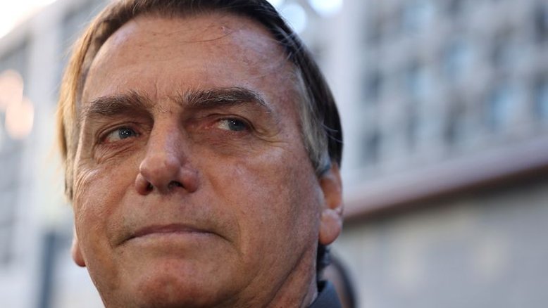 Bolsonaro admite não ter provas de fraude eleitoral e volta a atacar Barroso