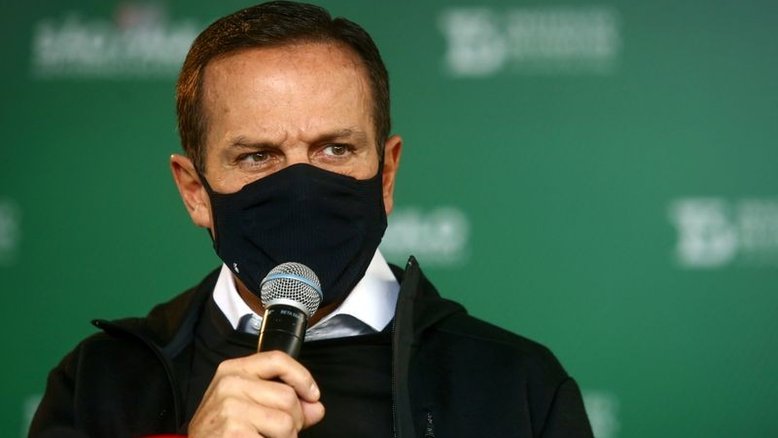 Doria vê democracia ameaçada e diz que governadores discutirão crise