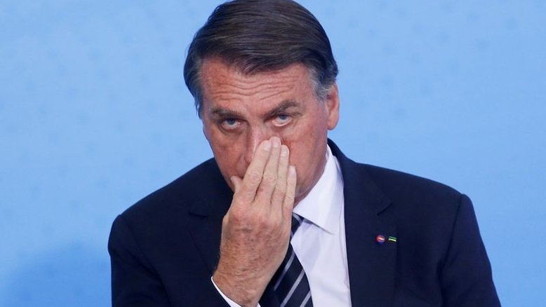 Bolsonaro pede que Câmara rejeite quarentena eleitoral para juízes, militares e policiais