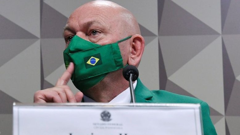 Luciano Hang critica padre Júlio Lancellotti em mensagens: 'É da turma do Lula'