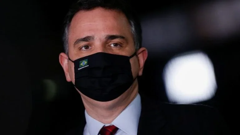 Pacheco diz que busca junto ao STF solução para "impasse" na aplicação do Orçamento