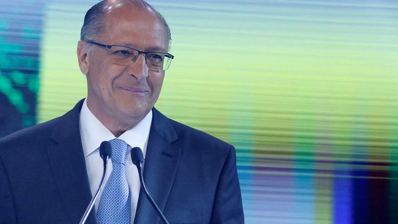 Alckmin anuncia desfiliação do PSDB em meio a rumores sobre chapa com Lula