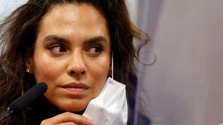 Ciência não tem lado, diz infectologista Luana Araújo à CPI