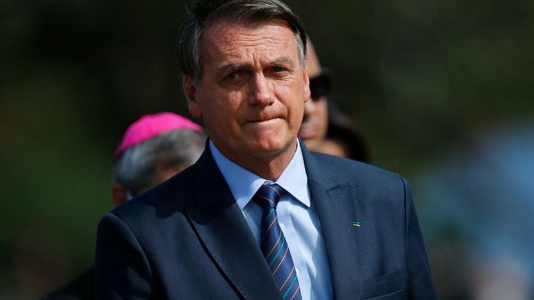 Bolsonaro recebeu envelope com dinheiro vivo de genro de empresário do agronegócio, aponta PF
