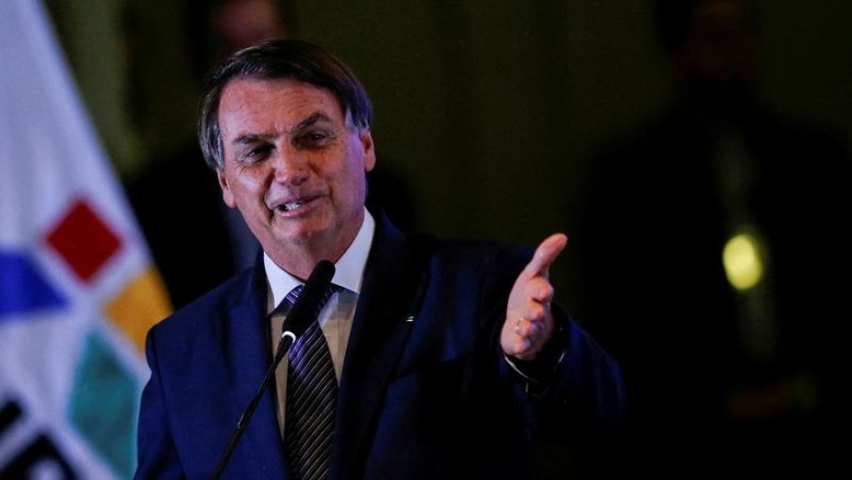 Em tom de campanha, Bolsonaro defende governo e não menciona Ucrânia