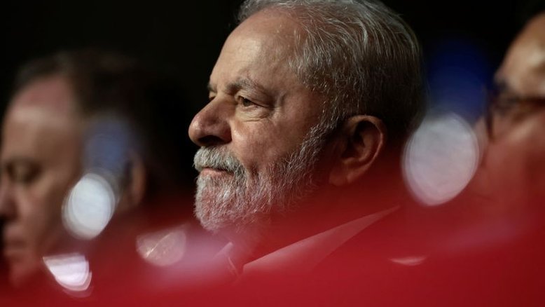 Lula alerta para perda de espaço da indústria brasileira para a China, durante encontro na Fiesp