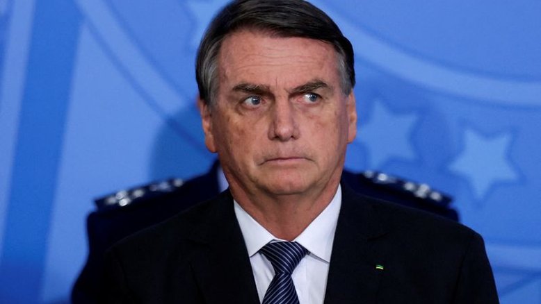 Bolsonaro reitera intenção de manter auxílio de R$ 600, mas não diz como