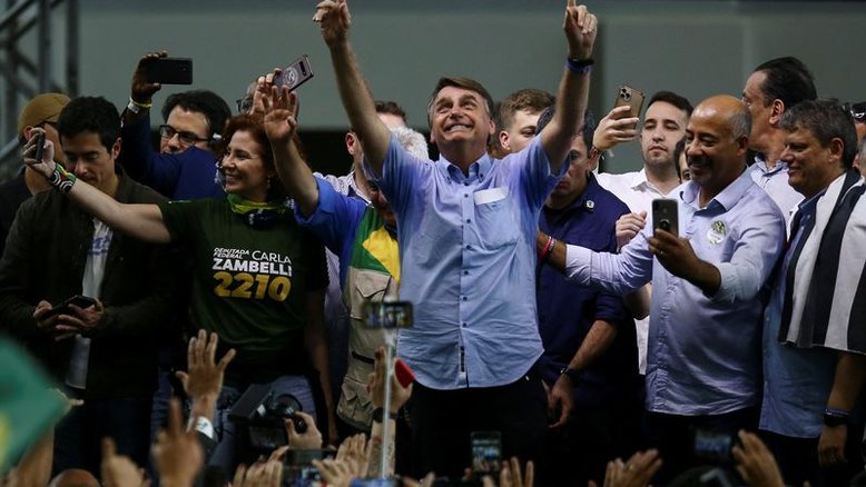 Bolsonaro indica que aceitará resultado se não for reeleito