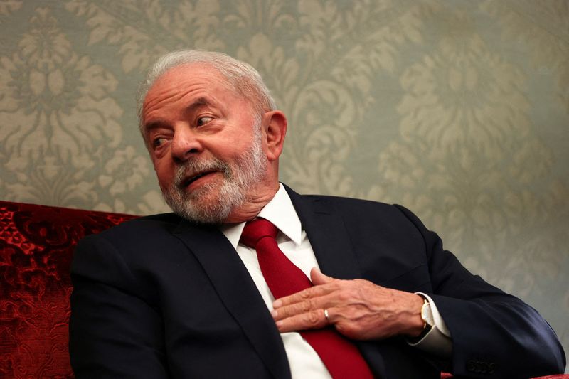 Nunca tive qualquer problema com as Forças Armadas, diz Lula