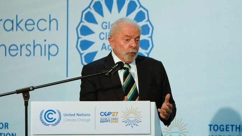 De volta ao Brasil, Lula enfrenta escolhas difíceis para formar novo governo