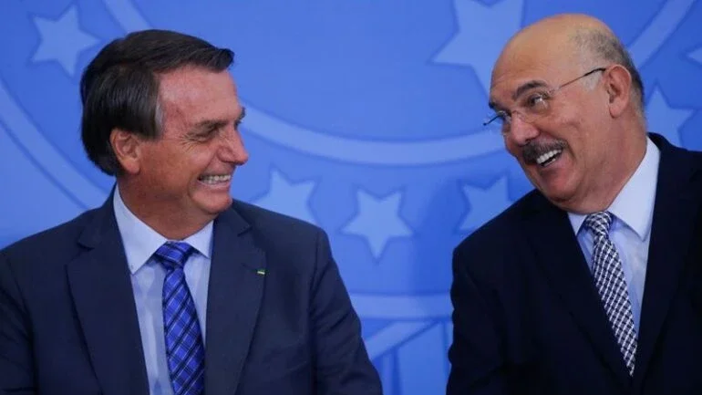 STF determina abertura de inquérito contra ministro da Educação