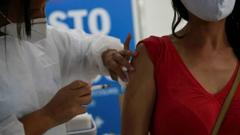 Brasil registra 30.212 novos casos de Covid-19 e mais 149 mortes