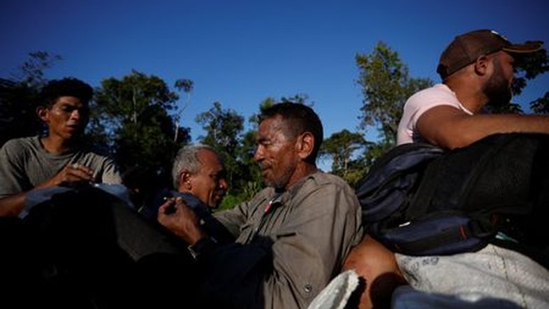 Garimpo amplia conflitos entre comunidades yanomami
