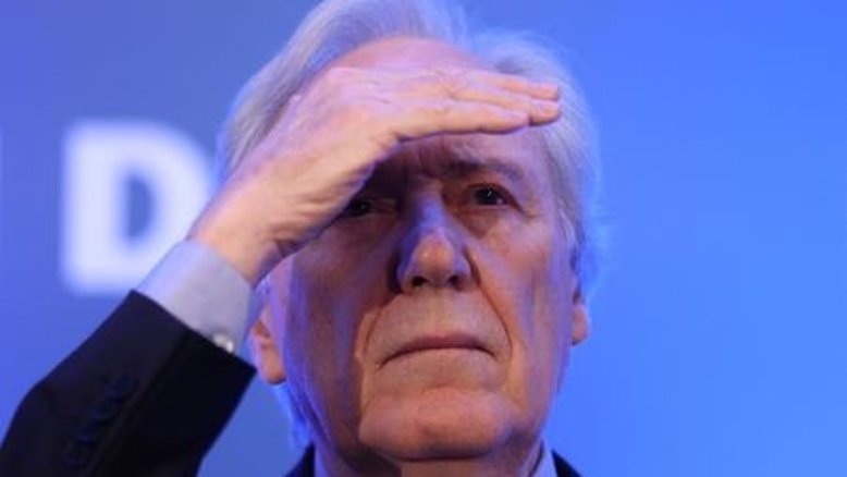 PF faz operação contra suspeito de criar perfil falso de Lewandowski em rede social
