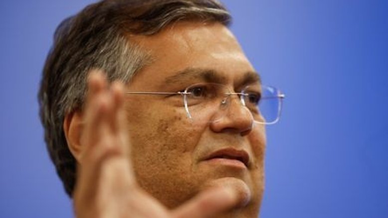 Dino falta à convocação de comissão da Câmara; presidente do colegiado deverá pedir impeachment