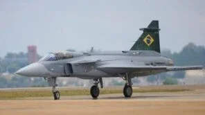 Entenda por que o Brasil compra caças Gripen F-39 da sueca Saab