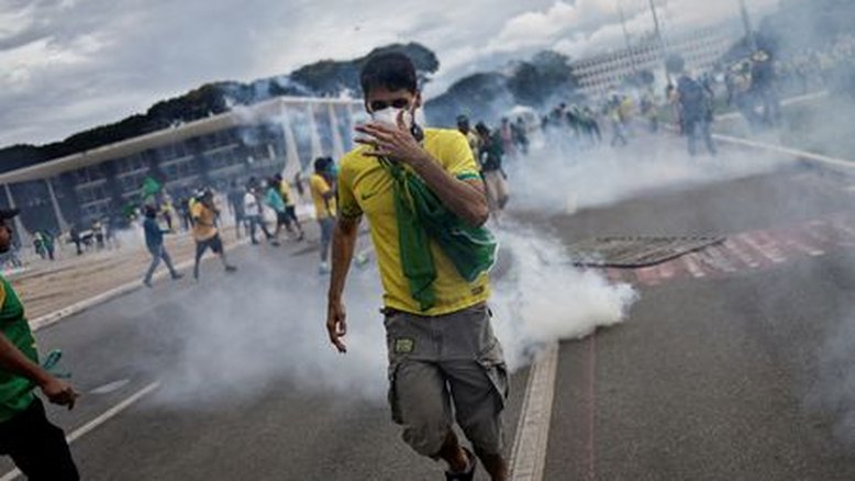 Governo está preparado para embate político sobre 8 de janeiro no Congresso, diz Padilha