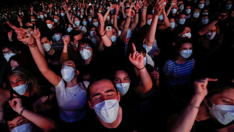 Show em Barcelona com 5 mil pessoas não provoca aumento de infecções