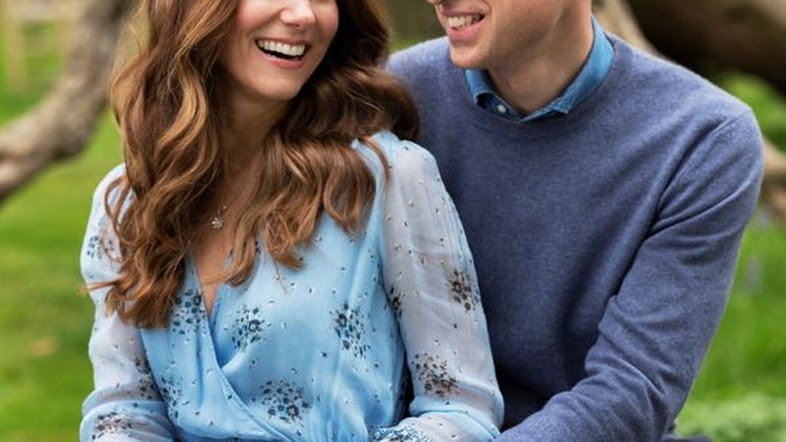 Príncipe William e Kate comemoram 10º aniversário de casamento com vídeo